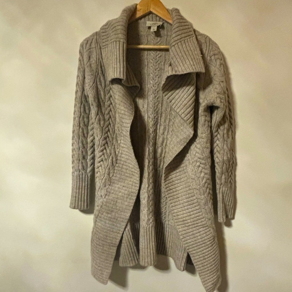 Ann Taylor Loft- Oatmeal Open knit cardigan